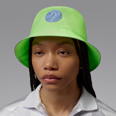 Paris Saint-Germain Apex Bucket Hat. Nike.com